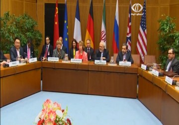 لقاء عمل بين ظريف وآشتون عشية الجولة الرابعة من المفاوضات النووية في فيينا – 13 – 5 – 2014 – زينب هاشم