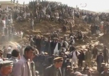 مقتل أكثر من 2000 شخص في انهيارات أرضية في افغانستان – 3 – 4 -2014 – لبيبة شريفة