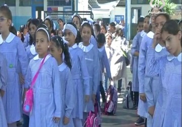 إنطلاق العام الدراسي الجديد في مدارس الأونروا  في قطاع غزة - 31 - 8 - 2015 - يوسف أبو كويك