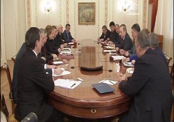 الناتو يقرر وقف التعاون العسكري والمدني مع روسيا  - 2 – 4 – 2014 – ناصر ستة