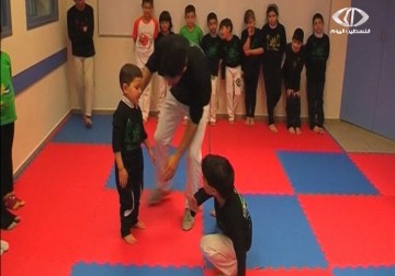 الفلسطيني محمد شحادة.. ينقل لعبة كابويرا البرازيلية إلى المدينة المقدسة - 29 – 12 – 2014 – نورا مشهراوي