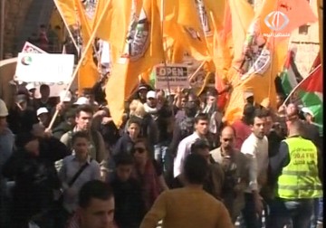 مسيرة غضب للمطالبة بفتح شارع الشهداء المغلق بالتزامن مع ذكرى مجرة الحرم الإبراهيمي – 27 – 2 – 2015 – فداء نصر