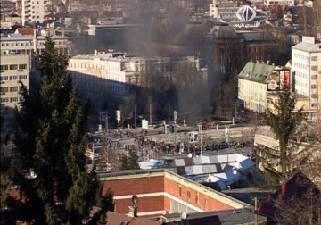 عودة الهدوء النسبي إلى البوسنة غداة موجة التظاهرات التي شهدتها ضد الفقر – 8 – 2 – 2014 – أماني الحسين