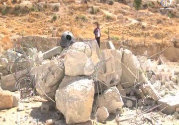 الاحتلال يهدم ثلاثة منازل في جبل المكبر - احمد جرادات - 13 - 7 - 2016