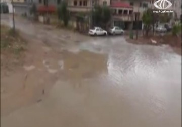 غرق قرى وبلدات فلسطينية في الأراضي المحتلة نتيجة البنية التحتية السيئة – 16 – 2 – 2015 – محمود فارس