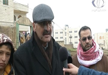 الأهالي يشيعون جثمان الشهيدة المجد الخضور في بلدة بني نعيم - فداء نصر - 28 - 1 - 2017