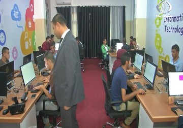 جامعة فلسطين...تجربة توظيف التطور التكنولوجي لتعزيز العملية التعليمية – رمزي أبو جزر