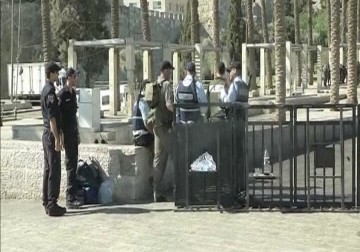 سلطات الاحتلال تشدد إجراءاتها في فلسطين المحتلة بذريعة عيد الغفران اليهودي – 22 – 09 – 2015 – زينب أبو ضاهر