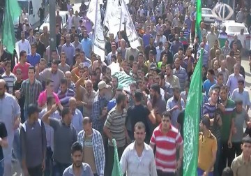 جماهير غفيرة تشيع جثمان الشهيد يحيى كريرة - 24 - 10 - 2015 - رمزي البيروتي