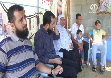 عائلة الاسير المريض يسري المصري تطلق صرختها الاخيرة لانقاذ ابنها - 13 - 7 - 2015 - أكرم دلول