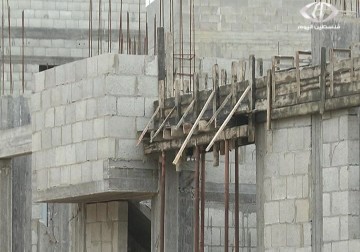 تحذيرات من كارثة متوقعة حال واصل الاحتلال منع ادخال الاسمنت - اكرم دلول - 9 - 4 - 2016