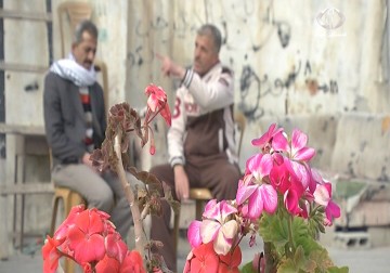 قوات الاحتلال تستمر بإغلاق حاجز الكونتينر وتضيق على أهالي المنطقة وتفاقم معاناتهم - 16 - 12 - 2015 - تقرير : فداء نصر 