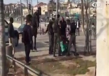 الاحتلال يواصل هجمته الشرسة على المقدسيين بالتزامن مع اعتداءات المستوطنين - 25 - 1 - 2015 - جلال قبطان