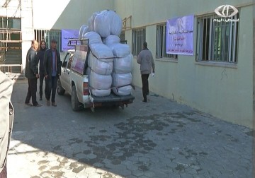 حملات خيرية لإغاثة المنكوبين في قطاع  غزة جراء المنخفض الجوي - 11 - 1 - 2015 - رمزي أبو جزر