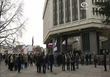 الاتحاد الأوروبي يهدد بفر عقوبات إضافية على موسكو – 7 – 3 – 2014 – احمد عبد الله  