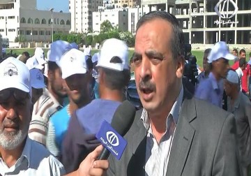 العاملون في قطاع الصناعات الانشائية يحتجون على سياسات الاحتلال والية سيري للإعمار - رمزي البيروتي - 4 - 10 - 2016