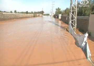 غرق قرية المغراقة بعد فتح الاحتلال السدود المائية – 22 – 1 – 2015 – رمزي أبو جزر