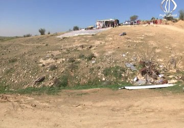 شريط مصور يظهر لحظة إعدام الاحتلال الشهيد يعقوب أبو القيعان - مروان الخطيب