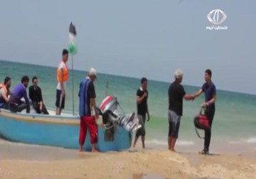 مجموعة من الشباب في قطاع غزة تنتج فيلما صامتا تحت عنوان قوارب الموت - 12 - 6 - 2015 - نور الزمان شوقي