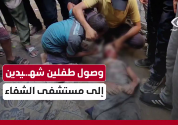 وصول شهيدين طفلين إلى مجمع الشفاء الطبي