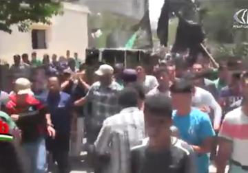 تقرير| خانيونس تشيع ثلاثة شهداء من أبناء سرايا القدس  