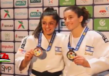 تقرير| وفد مغربي يبدأ علناً زيارة تطبيعية تشمل جولة على معاهد ومتاحف إسرائيلية