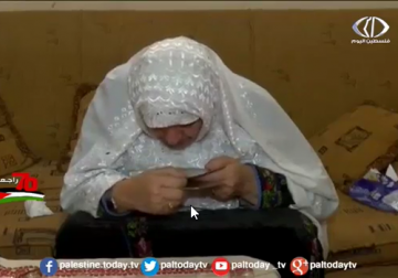 تقرير | الحاجة رشيدة فضيلات في مخيم البقعة الأردن تتذكر العراق المنشية عبر صور قديمة