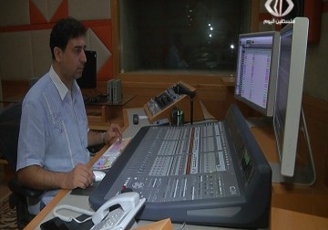 الأغاني الثورية تمثل وقودا للشباب المنتفض في وجه الاحتلال الإسرائيلي - 13 - 10 - 2015 - يوسف أبو كويك