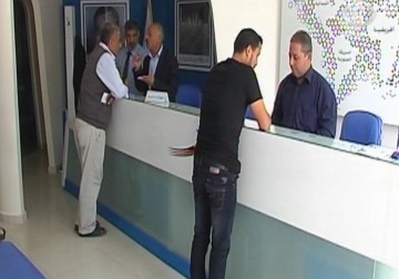 شركات الحج والعمرة في غزة تحذر من انهيار موسم العمرة للعام الثاني - نورا مشهراوي - 29 - 4 - 2016