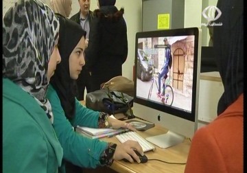 طالبات من جامعة النجاح الوطنية في نابلس تروج لأصحاب المواهب عبر مواقع التواصل الاجتماعي – 9 – 4 – 2015 - أمون الشيخ