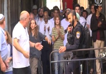 الاحتلال يخطط لتشييد مبنى يسهل اقتحامات مستوطنيه للأقصى - باسل الطناني - 6 - 11 - 2016