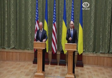 بايدن يحذر روسيا من عزلة أكبر وموسكو تؤكد قدرتها على مواجهة أي عقوبات  - 23 – 4 – 2014 – أحمد عبد الله