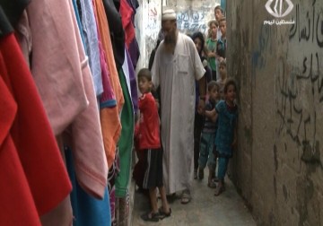 لاجئ فلسطيني يستصرخ ادارة الوكالة بتوفير مسكن لإيواء اطفاله – 20 – 8 – 2015 - مثنى النجار