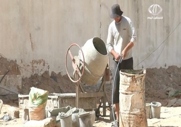 في يوم العمال .. حقوق مسلوبة لعمال قطاع غزة – 1 – 5 – 2015 - رمزي ابو جزر