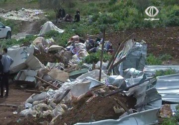 الإحتلال يهدم منشئات عدة ومجموعة خيام في أنحاء الضفة – 11 – 3 – 2015 - مراد ابوعمر