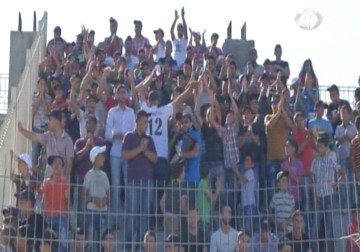 رجل أعمال فلسطيني مغترب ينشء فرقـا رياضية  تابعة  للقرى المجاورة لجدار  الفصل العنصري - 1 - 6 - 2015 - فاطمة حطيط