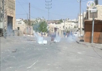 حشود غفيرة تشيع جثمان الشهيد الطفل عبد الرحمن أبو شنب - 6 - 10 - 2015 - فاتن الصالح