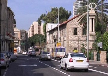 اللجنة المركزية للتخطيط والبناء في وزارة داخلية الاحتلال  تصادق على بناء مشروع سياحي في جسر الزرقاء - 26 - 5 - 2015 - زينب أبو ضاهر