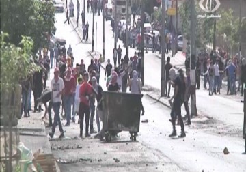 أكثر من 800 حالة اعتقال بحق الفلسطينيين منذ مطلع الشهر الحالي – 14 – 10 – 2015 – مروان الخطيب