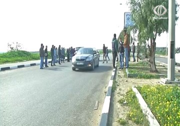 الجزء الجنوبي لشارع صلاح الدين على موعد يومي مع حوادث السير ‏- 15 - 12 - 2015 - أكرم دلول