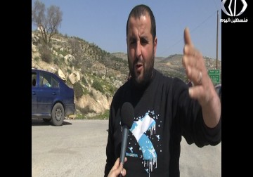 الاحتلال يواصل إغلاق مداخل قرية أوصرين بالسواتر التّرابية والمكعبات الأسمنتية - أمون الشيخ - 26 - 2 - 2017