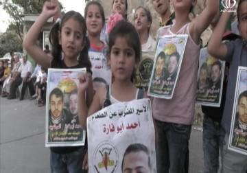 الافراج عن القيادي في حركة الجهاد ثائر حلاحلة بعد اعتقال دام 16 شهراً - فداء نصر - 13 - 10 - 2016