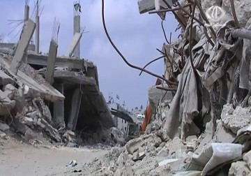 استياء في صفوف اصحاب المنازل المدمرة في غزة ضد قرارات وزارة الإشغال - 10 - 5 - 2015 - رمزي أبو جزر