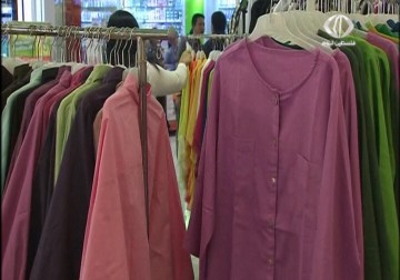 الأسواق الأندونيسية تشهد ارتفاعا في الاسعار بشكل عشوائي قبل حلول شهر رمضان المبارك - 15 - 6 - 2015 - علي سليمان