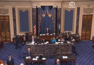 خلاف نادر بين 