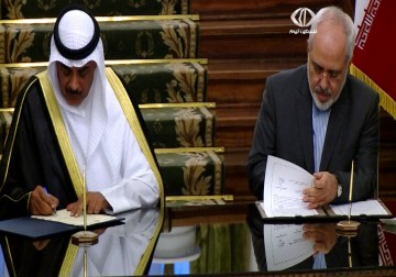 الرئيس الإيراني و أمير الكويت يشددان على ضرورة تعاون دول المنطقة لمعالجة المشاكل القائمة - 2 - 6 - 2014 - عمر هواش