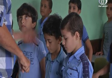 بعد قرار التعليم العمل بثلاثة فترات.. ثلاثة آلاف طالب داخل مدرسة معين بسيسو- رمزي أبو جزر - 20 - 10 - 2016