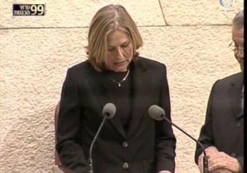 اتصالات بين الكيان وبريطانيا منحت ليفني الحصانة أمام التحقيق - مروان الخطيب - 3 - 7 - 2016