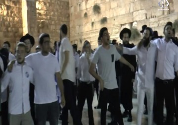 تراجع الرباط في المسجد الأقصى بسبب الاعتقالات والإبعاد والتنكيل بالمقدسيين - محمد المدهون - 15 - 8 - 2016