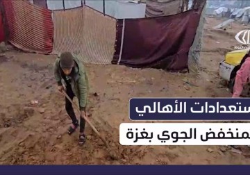 النازحون في قطاع غزة يستعدون للمنخفض الجوي بعد غرق خيامهم وظروف إنسانية صعبة